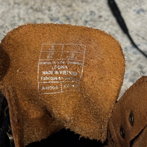Dr Martens Leona Leather Heeled Boots size 8 - Picture 7 of 7